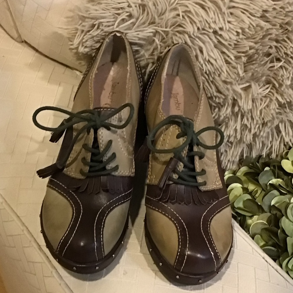 Jambo Dutch shoes